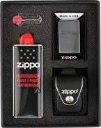 ZIPPO cr.geb. im Set mit ZIPPO Ledertasche schwarz/Clip