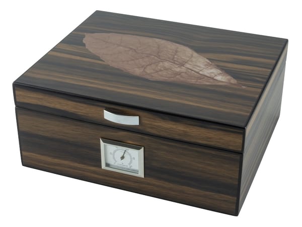 Humidor mit Dekor "Blatt" fuer ca. 25 Zigarren